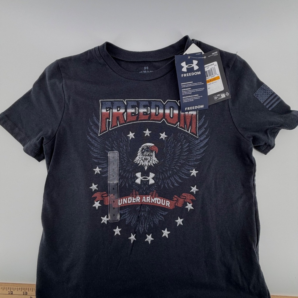 Under Armour Youth Freedom Eagle T-Shirt Black Short Sleeve Graphic Size YS NWT